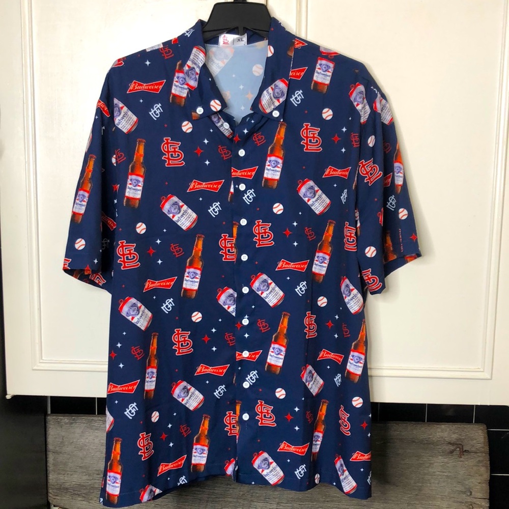 St. Louis Cardinals Budweiser Beer button up men’s shirt size XL